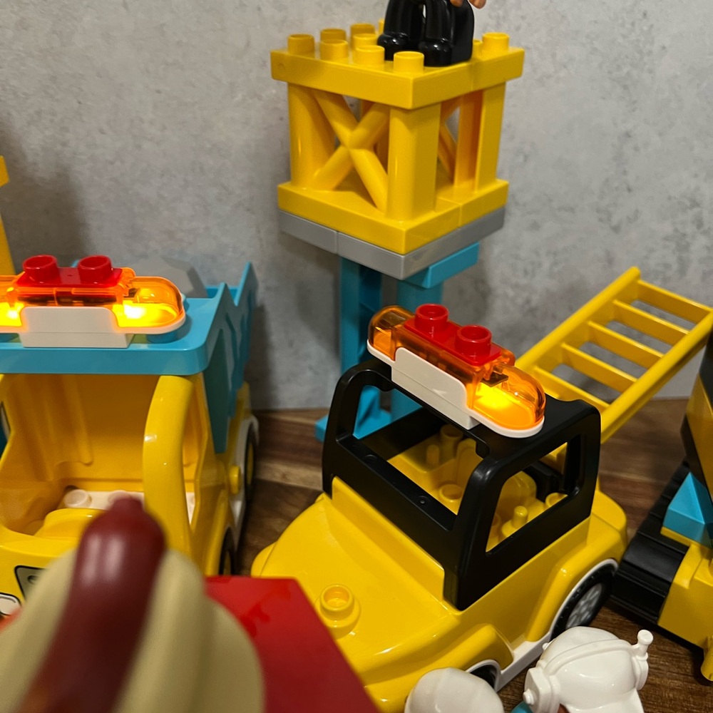Lot of Lego DUPLO Construction Trucks Vehicles & Accessories from Set #10933 - Picture 5 of 12